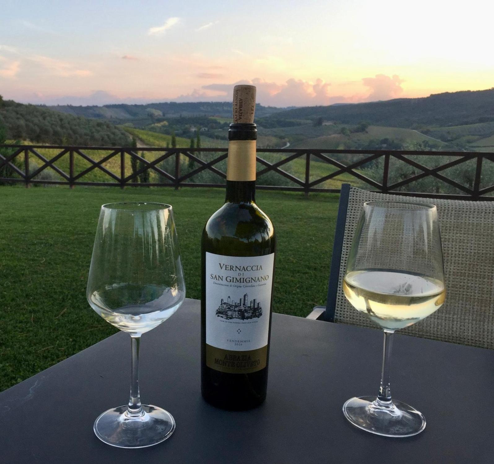 فيلا Fattoria Abbazia Monte Oliveto سان جيمينيانو المظهر الخارجي الصورة
