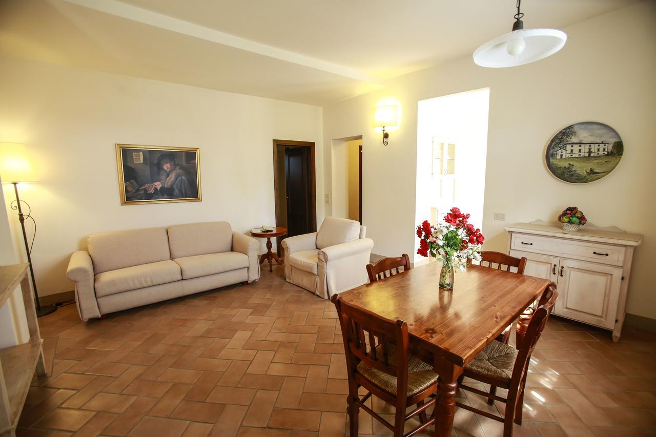 فيلا Fattoria Abbazia Monte Oliveto سان جيمينيانو المظهر الخارجي الصورة